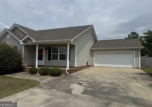 Photo 3 of Single family home for sale at 50 Brittany Ct, Chatsworth, GA 30705 | MLS# 10817489 | Listing updated on 2026-10-09