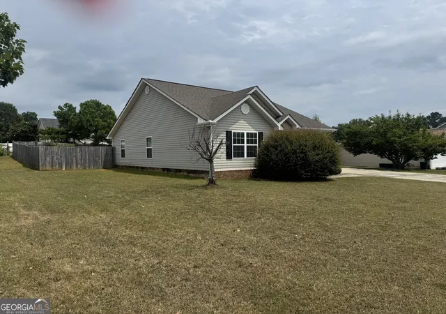 Photo 4 of Single family home for sale at 50 Brittany Ct, Chatsworth, GA 30705 | MLS# 10817489 | Listing updated on 2026-10-09
