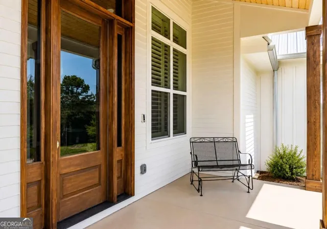 Photo 4 of Single family home for sale at 3200 Shady Grv Rd, Carrollton, GA 30116 | MLS# 10836780 | Listing updated on 2026-09-14