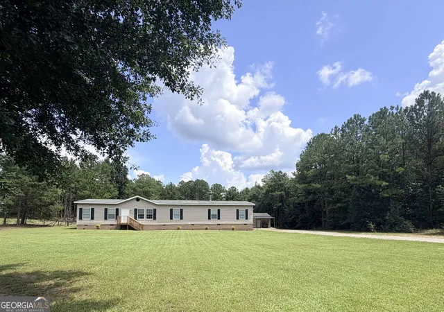 Photo 3 of Sale Pending at 816 Matts Ln, Harlem, GA 30814 | MLS# 10828449 | Listing updated on 2026-10-08