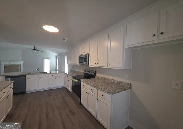 Photo 3 of Single family home for sale at 141 Charlie Wy #25, Winder, GA 30680 | MLS# 10670118 | Listing updated on 2026-08-30