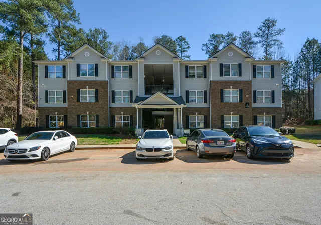 Photo 2 of Sale Pending at 8304 Fairington Village Dr #8304, Lithonia, GA 30038 | MLS# 10598504 | Listing updated on 2026-05-12
