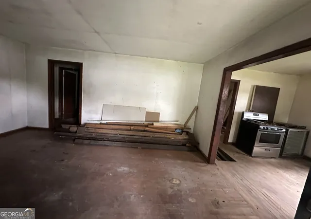 5th image of 1597 Joseph E Boone Blvd Nw, Atlanta, GA 30314 | MLS# 10550111