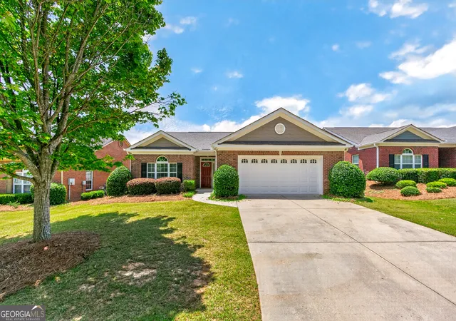 Photo 2 of Sale Pending at 2045 Piedmont Ln, Cumming, GA 30040 | MLS# 10770509 | Listing updated on 2026-09-03