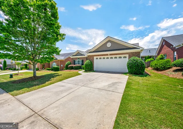 Photo 3 of Sale Pending at 2045 Piedmont Ln, Cumming, GA 30040 | MLS# 10770509 | Listing updated on 2026-09-03