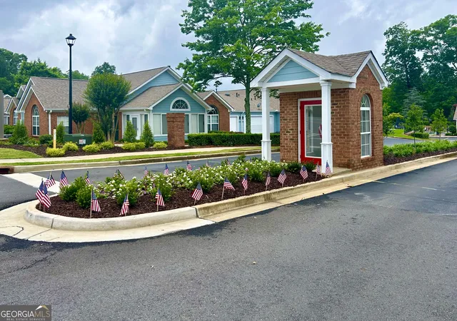 Homes for sale in Alpharetta, GA | 35104 Harvest Ridge Lane, Alpharetta, GA 30022 | Houzeo