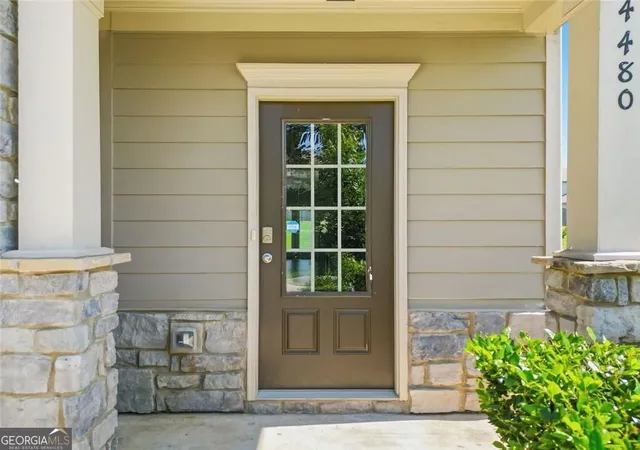Photo 3 of Single family home for sale at 4480 Huron Dr, Cumming, GA 30028 | MLS# 10784918 | Listing updated on 2026-08-24