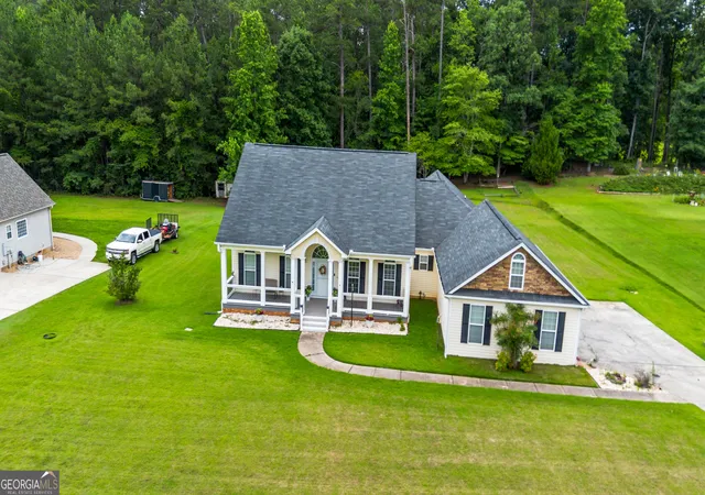2nd image of 120 Copper Creek Dr, Lagrange, GA 30240 | MLS# 10788307