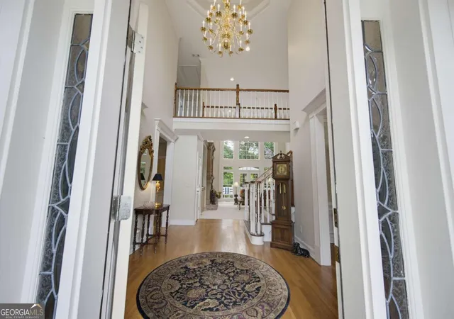 Photo 2 of Mansion for sale at 5570 Stoneleigh Dr, Suwanee, GA 30024 | MLS# 10820774 | Listing updated on 2026-09-13