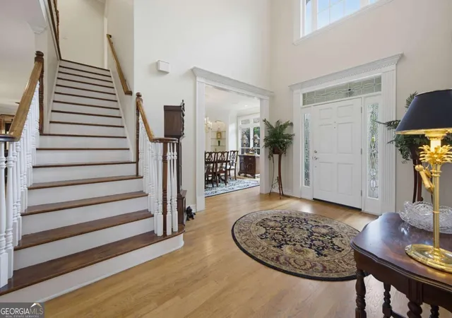 Photo 3 of Mansion for sale at 5570 Stoneleigh Dr, Suwanee, GA 30024 | MLS# 10820774 | Listing updated on 2026-09-13