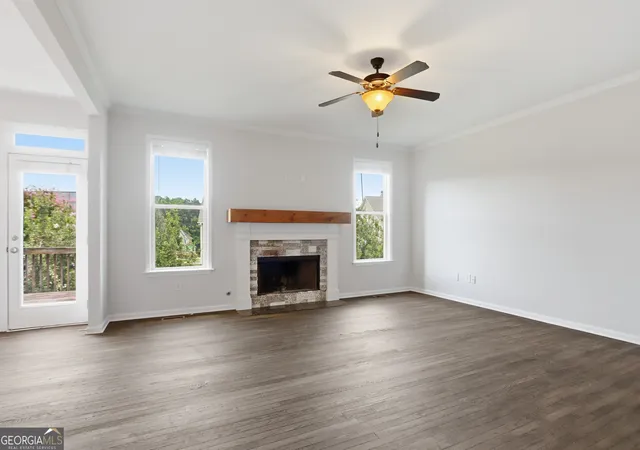 Photo 4 of Single family home for sale at 375 Royal Sunset Dr, Dallas, GA 30157 | MLS# 10808709 | Listing updated on 2026-09-17