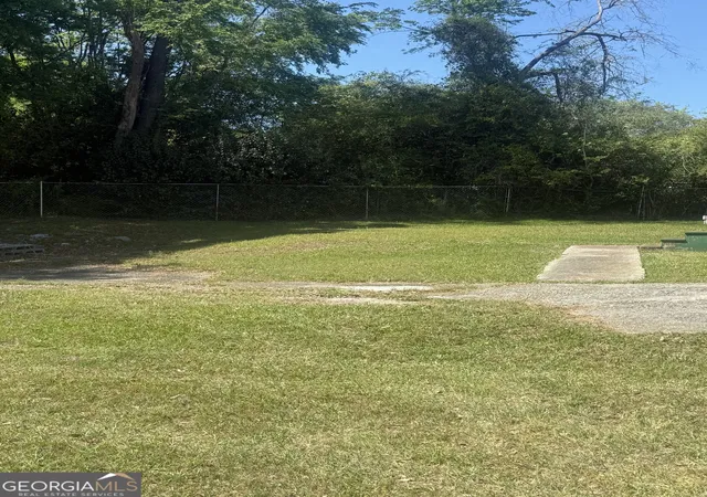 Photo 3 of Land for sale at 922 N Clarke St, Milledgeville, GA 31061 | MLS# 10760270 | Listing updated on 2026-05-22