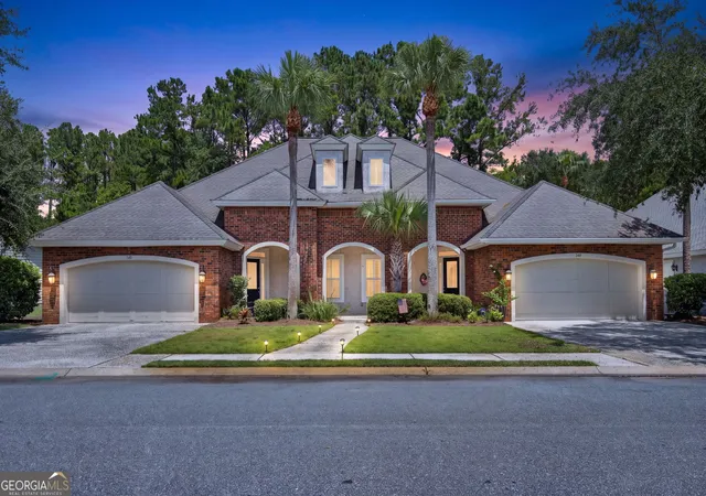 Photo 2 of Sale Pending at 144 Fox Run Dr, Brunswick, GA 31525 | MLS# 10826799 | Listing updated on 2026-08-28