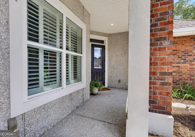 Photo 3 of Sale Pending at 144 Fox Run Dr, Brunswick, GA 31525 | MLS# 10826799 | Listing updated on 2026-08-28