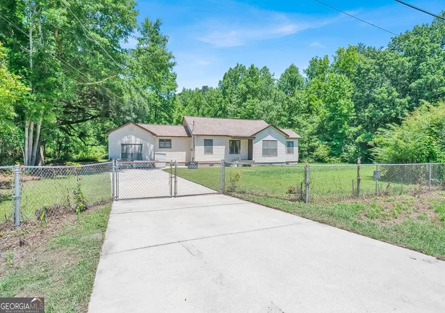 Homes for sale in Savannah, GA | 124 Vidalia Rd, Savannah, GA 31419 | MLS# 10801016