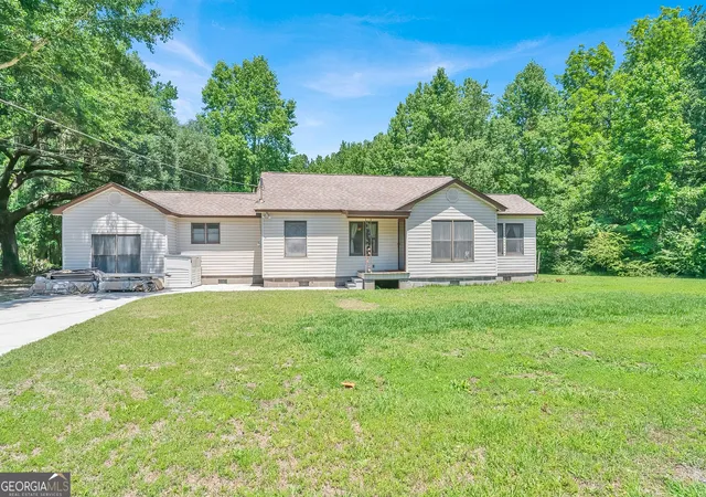 Photo 3 of Single family home for sale at 124 Vidalia Rd, Savannah, GA 31419 | MLS# 10801016 | Listing updated on 2026-09-20