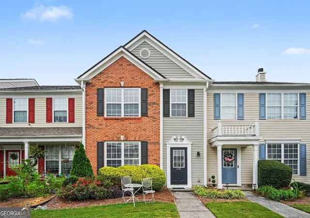1st image of 1732 Stanwood Dr Nw, Kennesaw, GA 30152 | MLS# 10820438