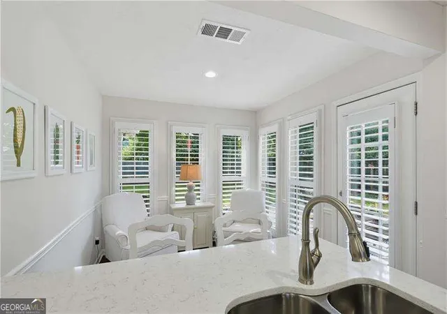 Photo 3 of Sale Pending at 4158 Hubert Dr Ne, Marietta, GA 30066 | MLS# 10833075 | Listing updated on 2026-08-28