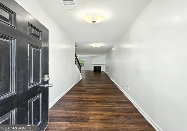 Photo 3 of Single family home for sale at 130 Woodhouse Cir, Acworth, GA 30102 | MLS# 10803505 | Listing updated on 2026-07-24