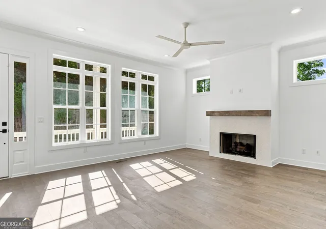 Photo 4 of Single family home for sale at 3030 Kara Ct, Roswell, GA 30076 | MLS# 10835082 | Listing updated on 2026-09-16
