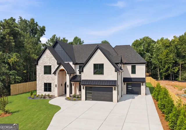 4th image of 3275 Smithtown Rd, Suwanee, GA 30024 | MLS# 10815630