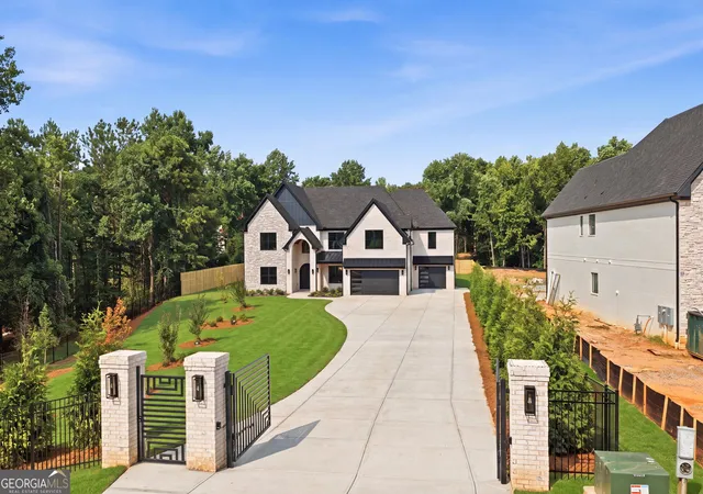 5th image of 3275 Smithtown Rd, Suwanee, GA 30024 | MLS# 10815630