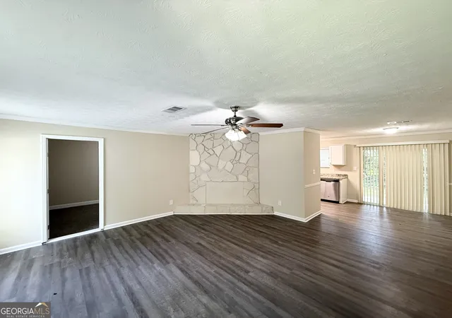 Photo 3 of Sale Pending at 4751 White Oak Path, Stone Mountain, GA 30088 | MLS# 10786766 | Listing updated on 2026-09-23