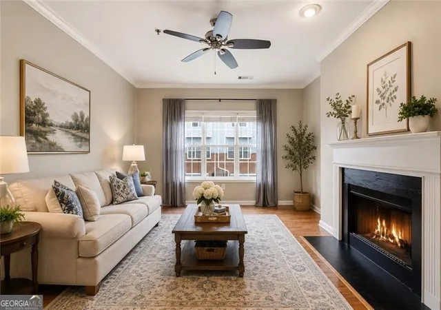 5th image of 1006 Vinings Forest Ln SE, Smyrna, GA 30080