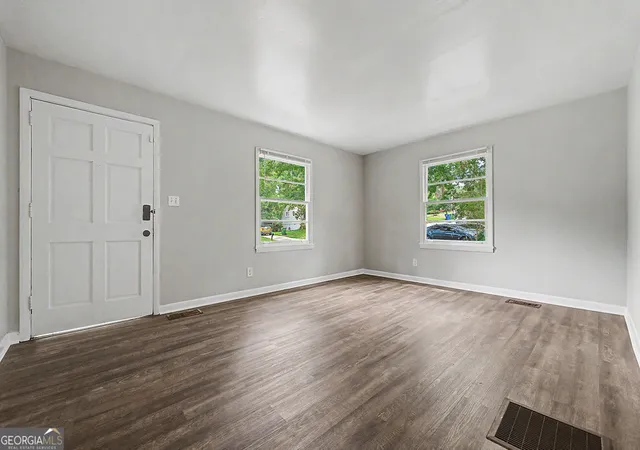 Photo 3 of Single family home for sale at 3791 Clovis Ct Nw, Atlanta, GA 30331 | MLS# 10835174 | Listing updated on 2026-09-11
