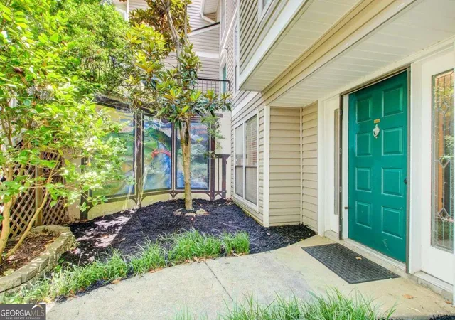Homes for sale in Marietta, GA | 1306 Wynnes Ridge Cir Se, Marietta, GA 30067 | MLS# 10803215