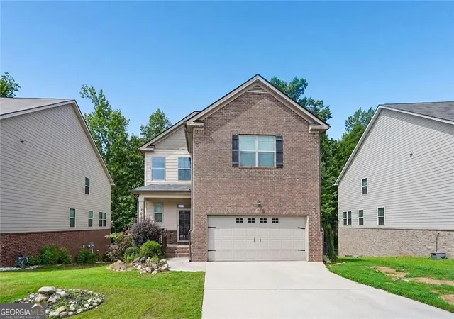 Photo 1 of Single family home for sale at 2045 Theberton Trl, Locust Grove, GA 30248 | MLS# 10821116 | Listing updated on 2026-08-23