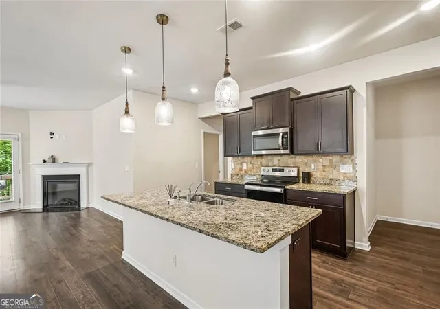 Photo 3 of Single family home for sale at 2045 Theberton Trl, Locust Grove, GA 30248 | MLS# 10821116 | Listing updated on 2026-08-23