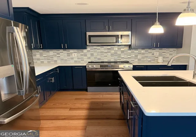 Photo 3 of Single family home for sale at 4283 Worsham Ave, Macon, GA 31206 | MLS# 10789414 | Listing updated on 2026-07-03