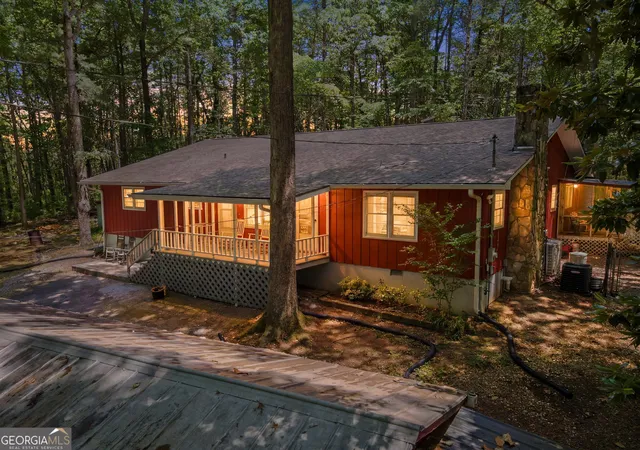 Homes for sale in Clarkesville, GA | 4671 Laurel Lodge Rd, Clarkesville, GA 30523 | MLS# 10780574