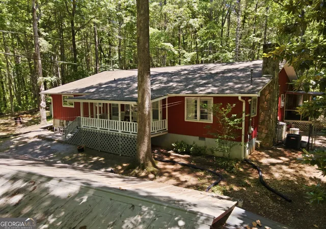 Homes for sale in Clarkesville, GA | 4671 Laurel Lodge Rd, Clarkesville, GA 30523 | MLS# 10780574