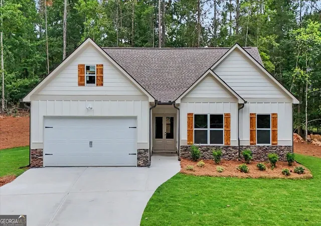 Photo 2 of Single family home for sale at 3312 Lakeview Pkwy, Villa Rica, GA 30180 | MLS# 10772754 | Listing updated on 2026-07-20