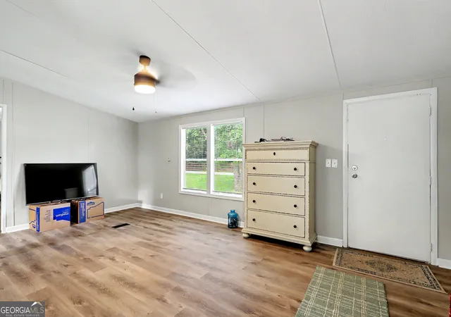 2nd image of 34 Combs St, Locust Grove, GA 30248 | MLS# 10810126