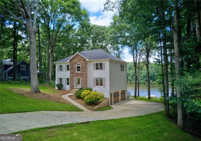 2nd image of 511 Lakeside Dr, Hiram, GA 30141 | MLS# 10804969