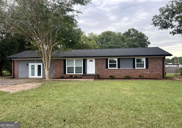 2nd image of 100 Marlon St, Thomaston, GA 30286 | MLS# 10831612