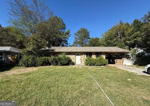 Photo 1 of Single family home for sale at 3855 Andrews Dr, Macon, GA 31206 | MLS# 10879731 | Listing updated on 2026-10-28