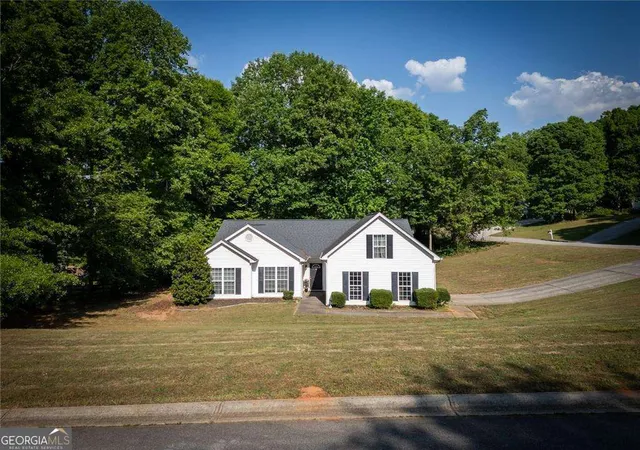 Homes for sale in Monroe, GA | 462 Gin Mill Dr, Monroe, GA 30656 | MLS# 10753071