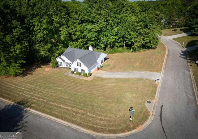 Homes for sale in Monroe, GA | 462 Gin Mill Dr, Monroe, GA 30656 | MLS# 10753071