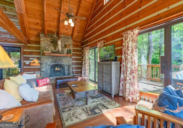4th image of 1049 Rockwater Rd, Ellijay, GA 30536 | MLS# 10815388
