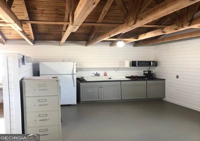 3rd image of 555 Hwy 197 N, Clarkesville, GA 30523 | MLS# 10815161