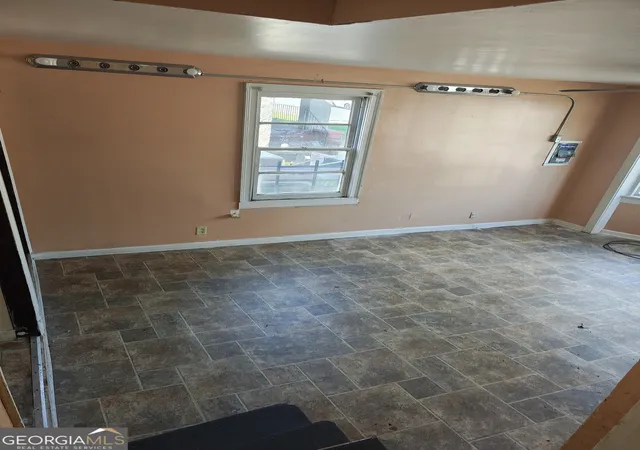 Photo 3 of Single family home for sale at 1285 Pio Nono Ave, Macon, GA 31204 | MLS# 10519993 | Listing updated on 2026-06-12