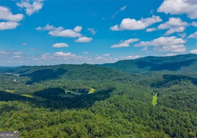 Photo 4 of Single family home for sale at 73 Rosiey Ln, Blue Ridge, GA 30513 | MLS# 10832065 | Listing updated on 2026-09-18