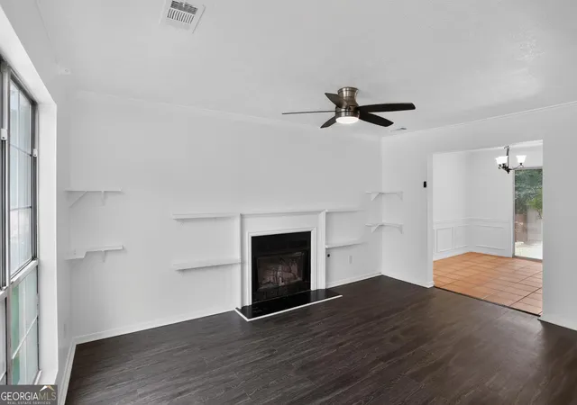Photo 3 of Sale Pending at 2920 Aspen Woods Entry, Doraville, GA 30360 | MLS# 10818129 | Listing updated on 2026-08-26