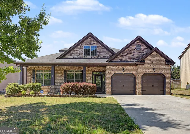 1st image of 741 Stonebranch Dr, Loganville, GA 30052 | MLS# 10826867