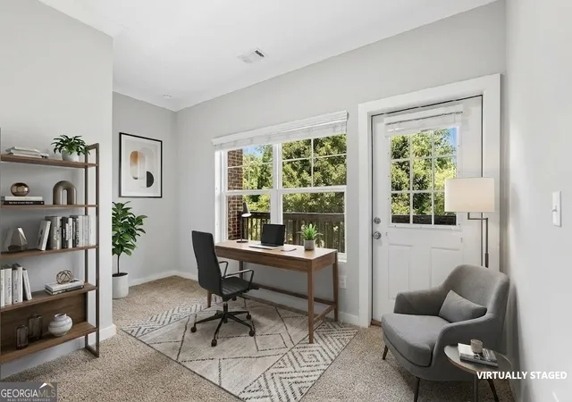 4th image of 2021 Ocean Dr, Atlanta, GA 30318 | MLS# 10788534