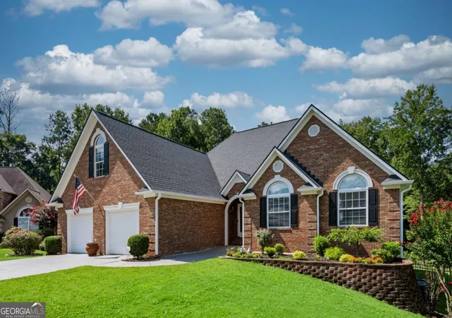 Photo 3 of Single family home for sale at 637 Glen Valley Wy, Dacula, GA 30019 | MLS# 10827811 | Listing updated on 2026-09-20